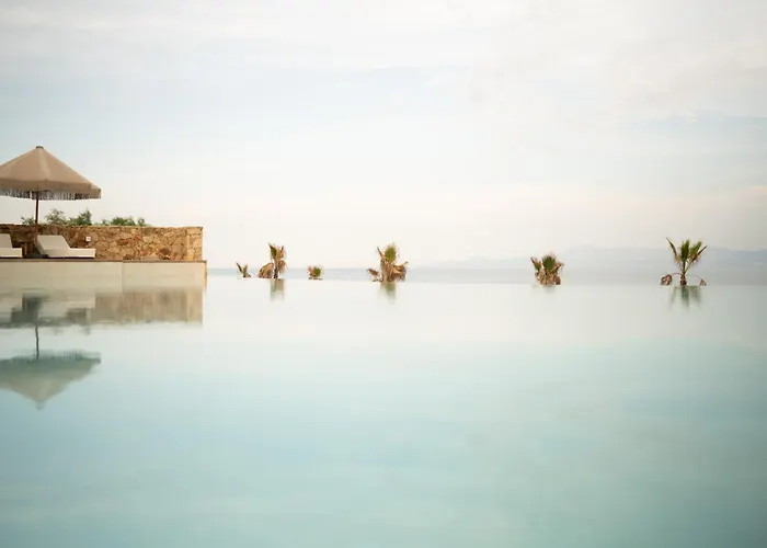Myra Hotel